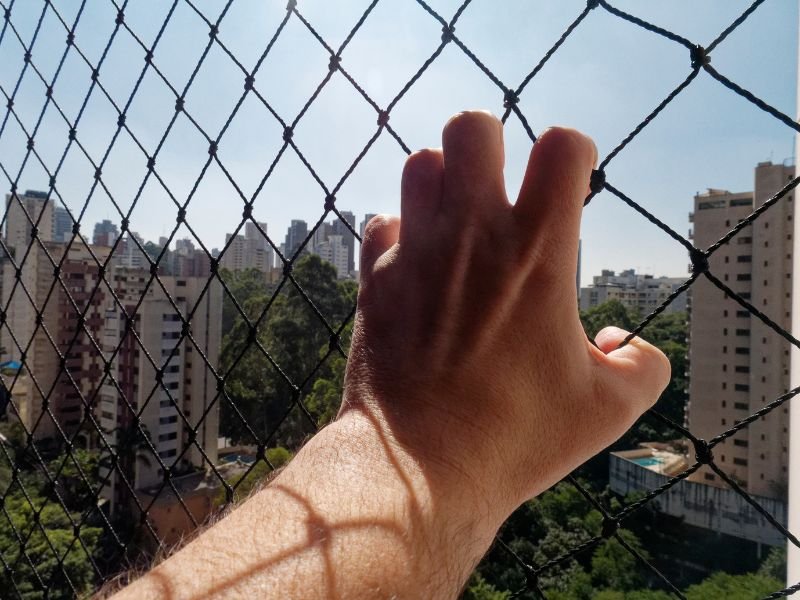 Instalação de rede de proteção em Agronomia, Piracicaba